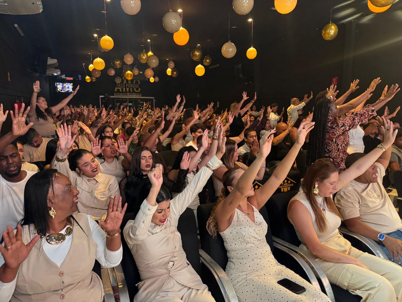 Culto na Igreja Família Betesda